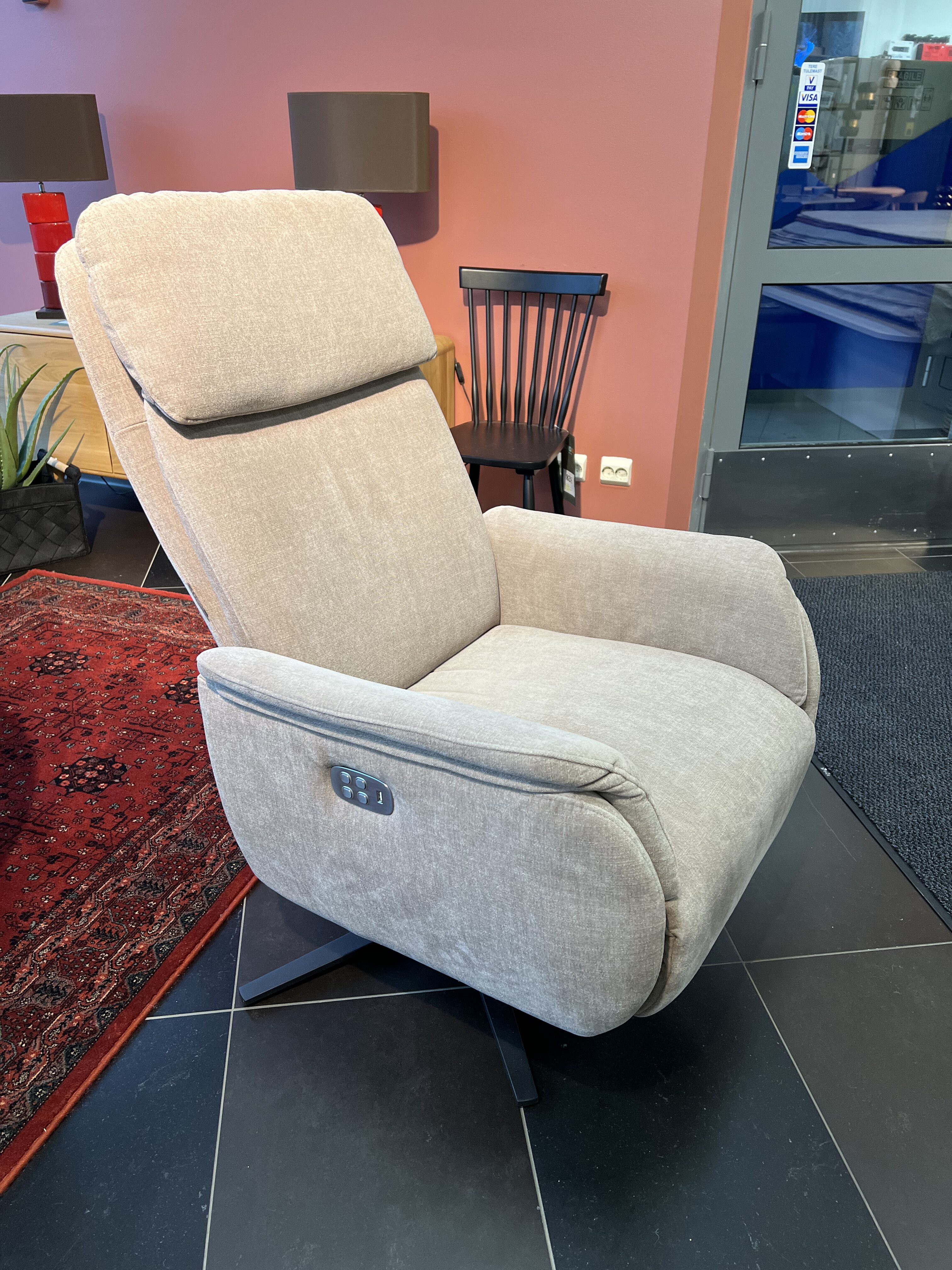 IMG_2073 Tugitool Ifni elektriline + aku, salonginäidis - Image 1