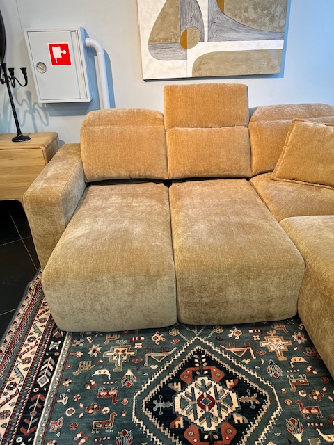 IMG_3083 Diivan Melani, manuaalselt ja elektriliselt reguleeritavad istmed, salonginäidis - Image 8