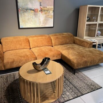 Flexlux Diivan Voluzzi - parem poolsus / kangas Velvet, värv konjak , salonginäidis